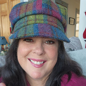 Meet your Posher, Becky